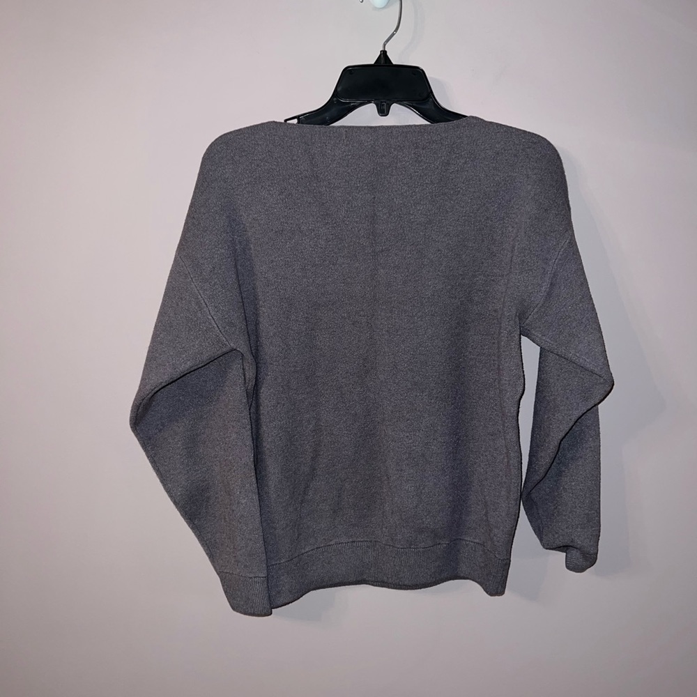 Grey Tahari sweater medium - Picture 2 of 6